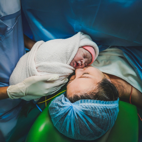 Breastfeeding After a Caesarean: Gentle Tips and Support for Mum and Baby