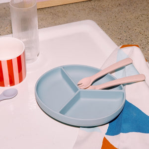 Silicone tableware