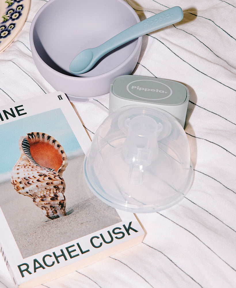 Pippeta LED Wearable Hands Free Breast Pump | Sea Salt